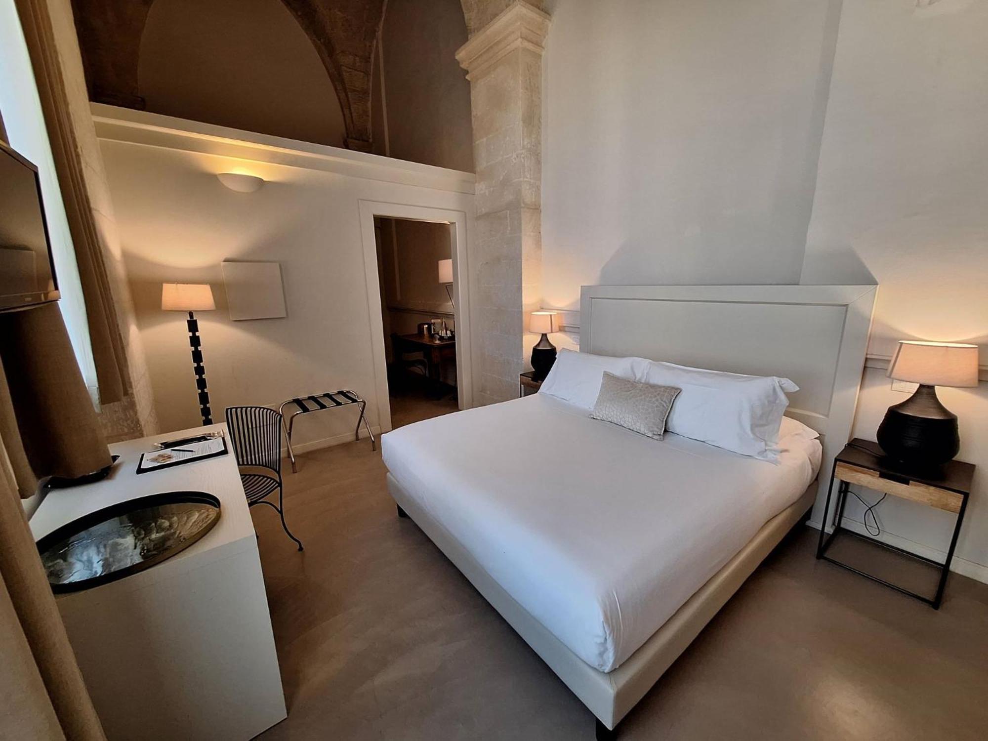 Chiostro dei Domenicani - Dimora Storica Lecce Esterno foto